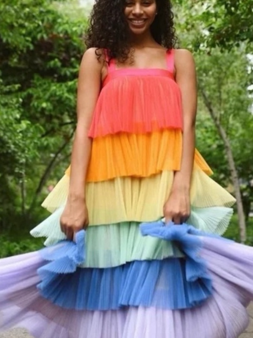 Hutch Anthropologie Rainbow Tiered Tulle Midi Dress
Large - Picture 5 of 6